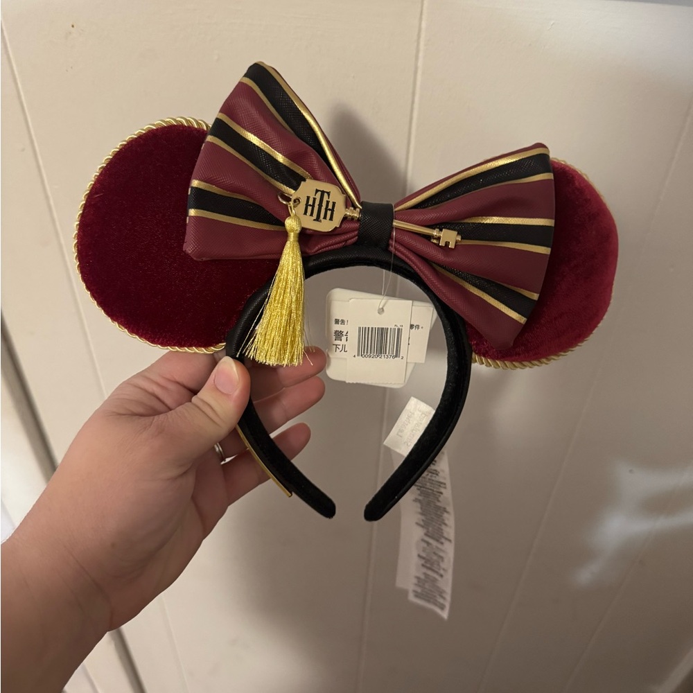 Loungefly Hollywood Tower Hotel Ears NWT